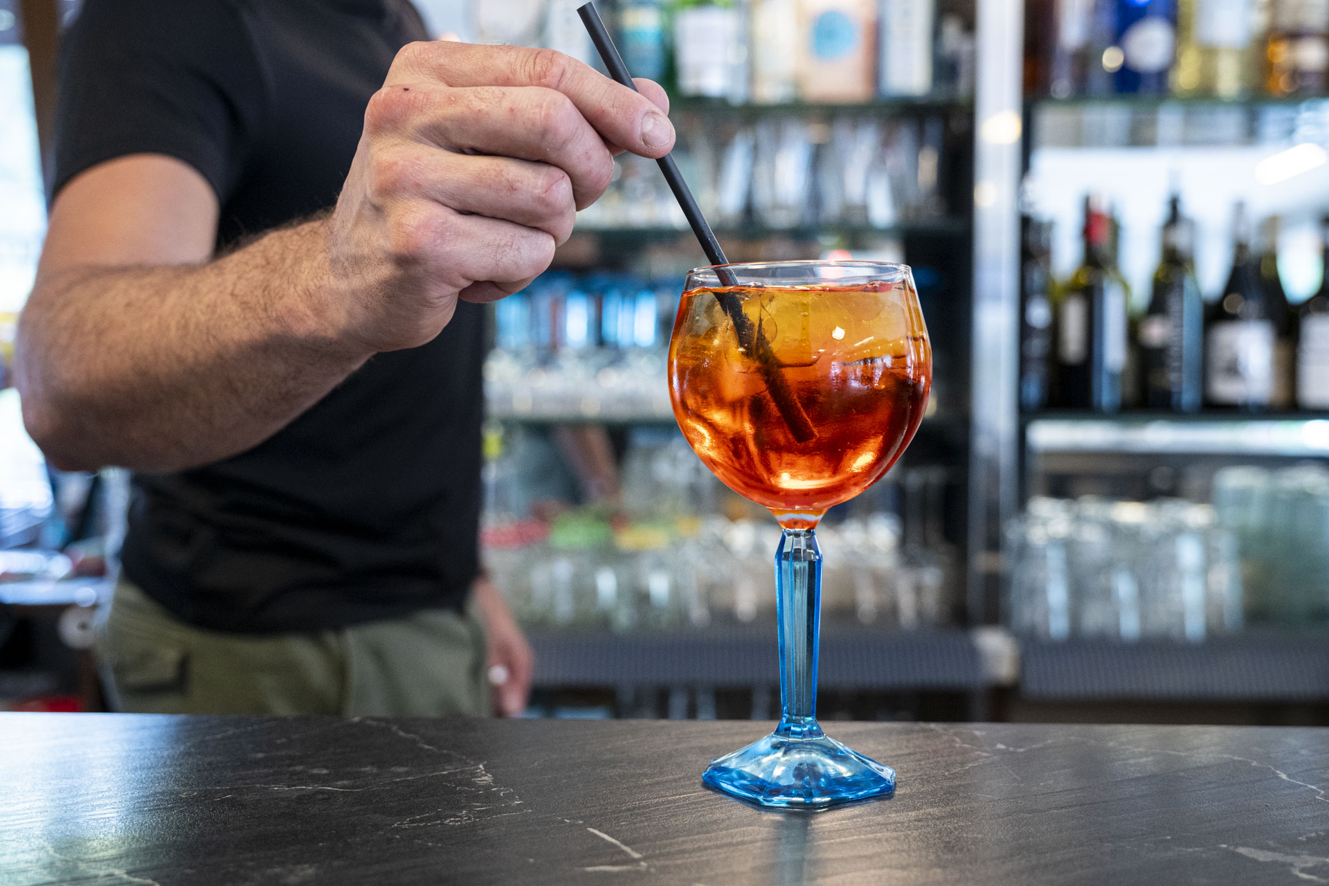 APERITIVI & COCKTAIL BAR